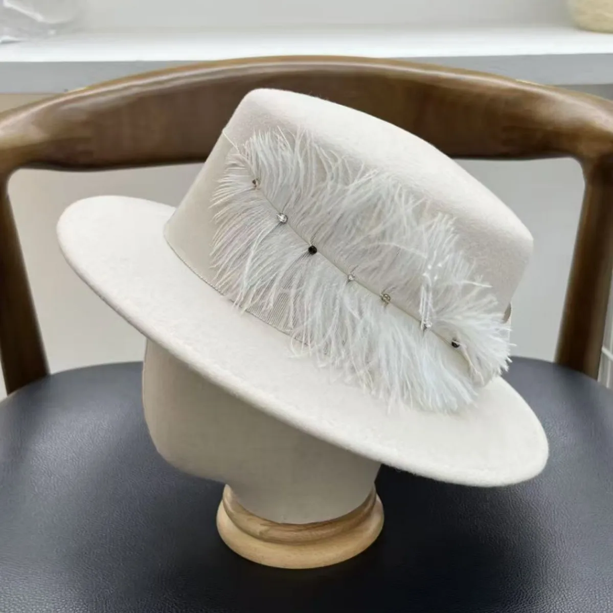 elegant-wool-hat-with-ostrich-feather-wide-brim-flat-top-hat-for-women-fashionable-british-style-winter-warm-color