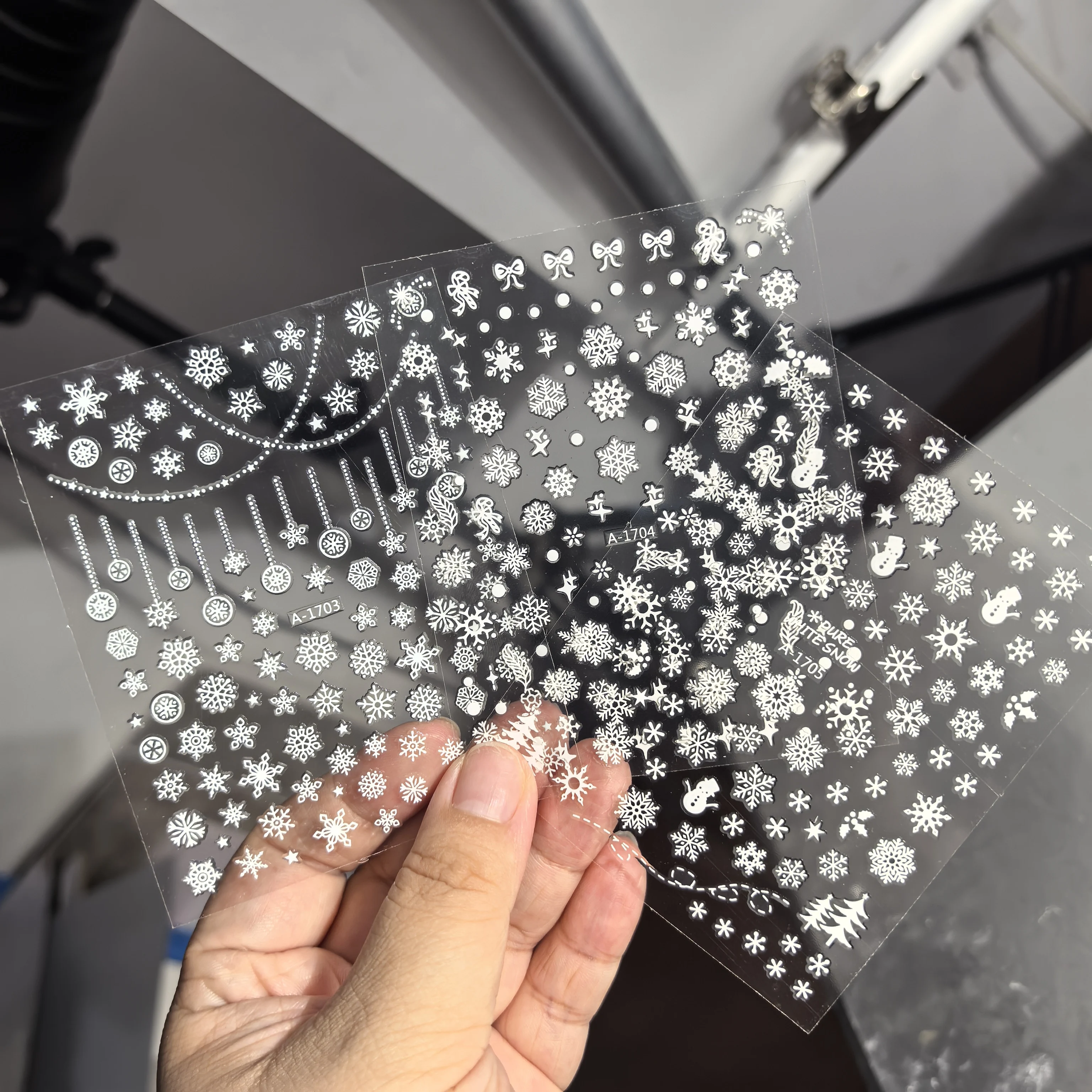 1pcs 3D White Snowflake Nail Art Sticker 5D Embossed Christmas Decals Winter Snowflakes Korean Manicure Decoration Nail Supplies