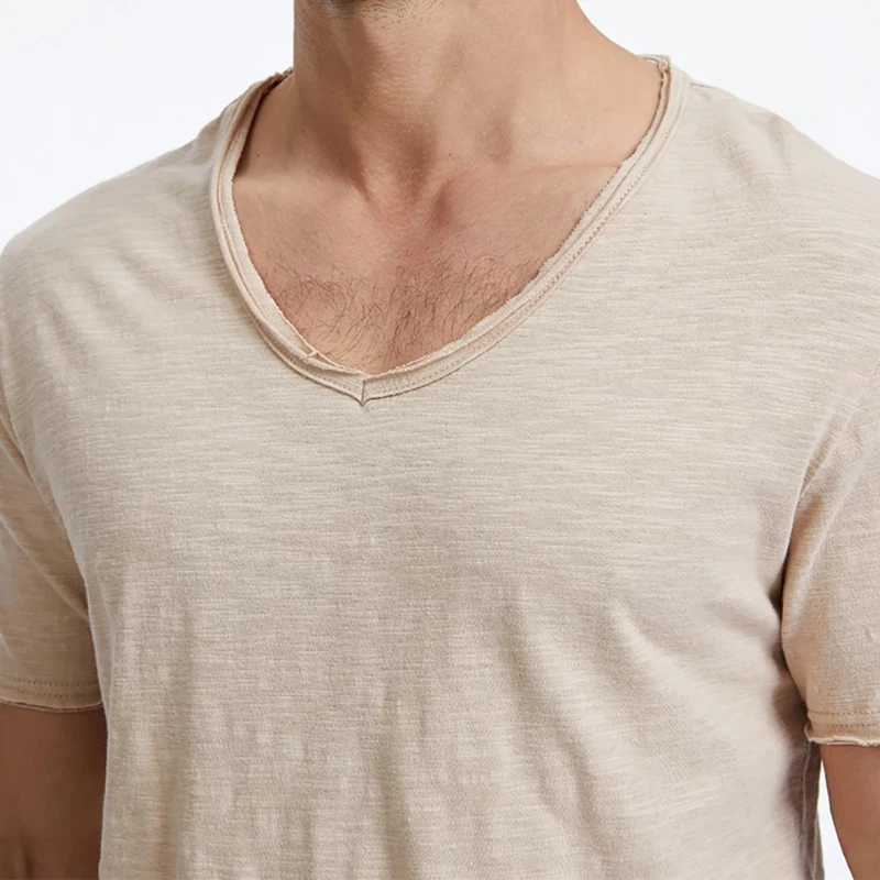 Herren Kurzarm-T-Shirt Sommer Atmungsaktiv V-Ausschnitt Modisches Ripped-Design Baumwolle Leichtgewichtig Einfacher Stil Männliche Freizeit-Oberteile – Detail 3