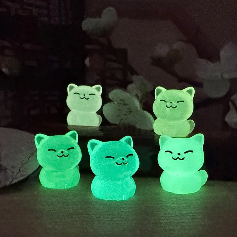 10Pcs Colorful Luminous Cat Micro Landscape Accessories Outdoor Miniature Decor Glow in Dark Cats DIY Fairy Garden Decoration