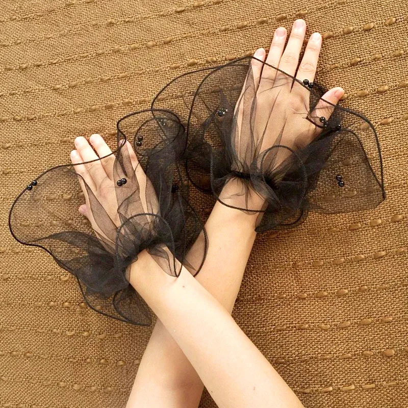 

1Pair White Black Color Detachable Ruffle Pleated Pearl Mesh Cuffs Women Dance Wedding Sleeves Hand Decoration Wristband