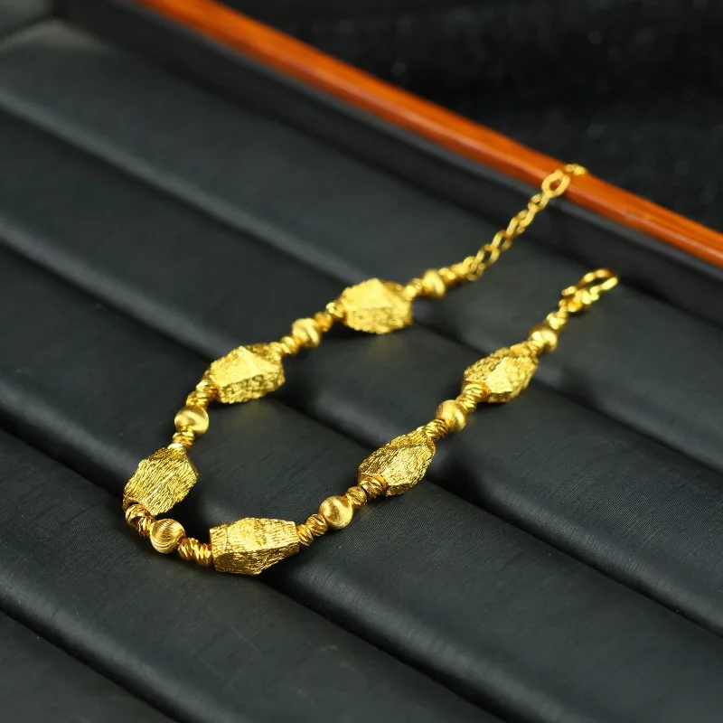 

Классический браслет в стиле лёгкой роскоши, нестандартной формы, подходит для повседневной носки и в качестве аксессуара.