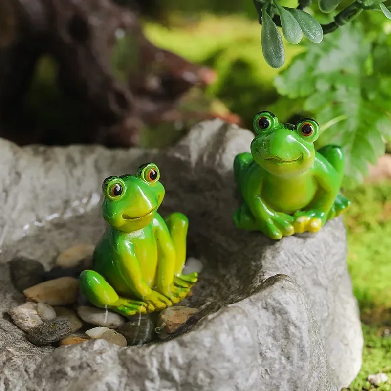 Kawaii Cartoon Frogs Artificial Resin Green Frog Figurines DIY Micro-landscape Garden Flowerpot Decorations