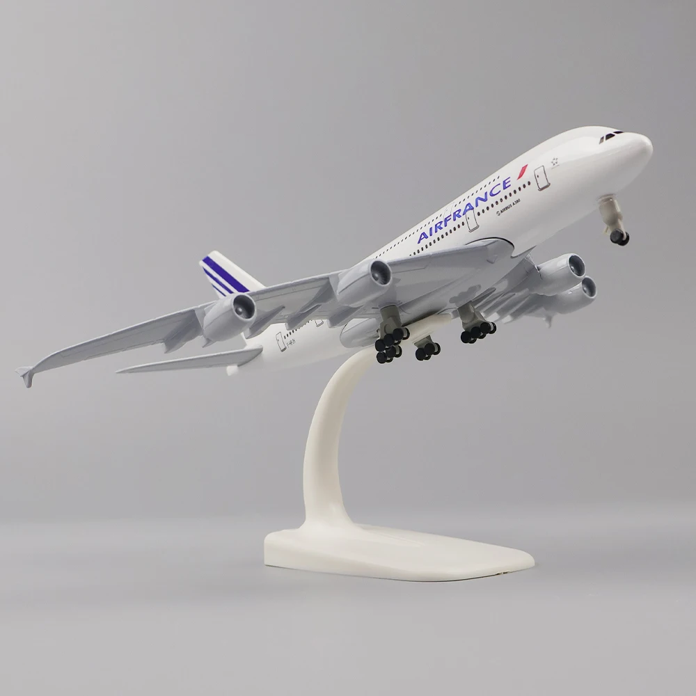 โมเดลเครื่องบินเหล็กโลหะจำลอง A380ฝรั่งเศสขนาด20ซม. 1:400การจำลองการบินของขวัญวันเกิดของเด็ก