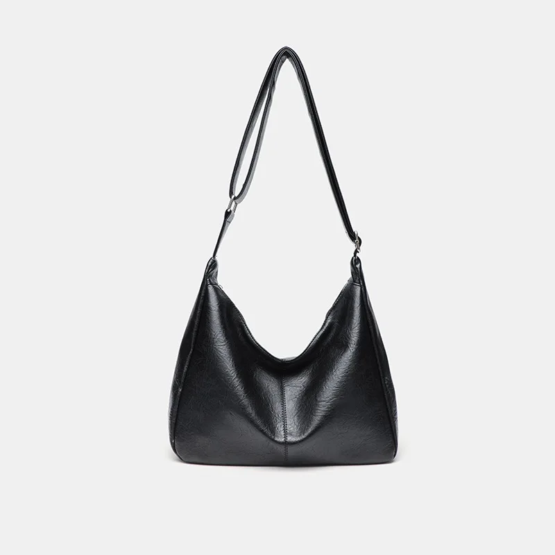 Vintage crossbody bag with soft leather texture, large capacity, versatile, simple single shoulder tote