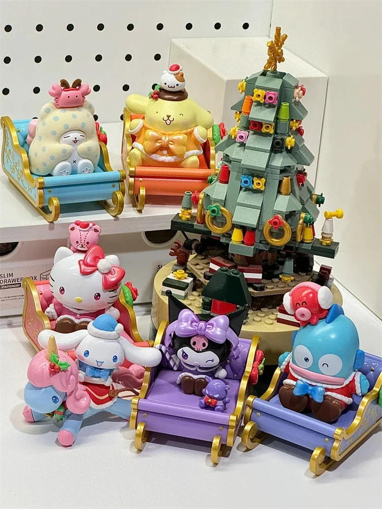 Sanrio Family Winter Bobsleigh Team Series Genuine Blind Box Desktop Ornament Cute Kuromi Hello Kitty Mystery Box Christmas Gift