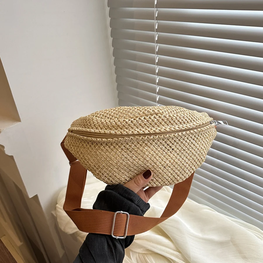 

Summer Straw Waist Bag Chest Bag Waist Pouch Cross- Body Pouch Sling Bag Travel Imitation Straw Woven Waist Bag Purses Beach Bag