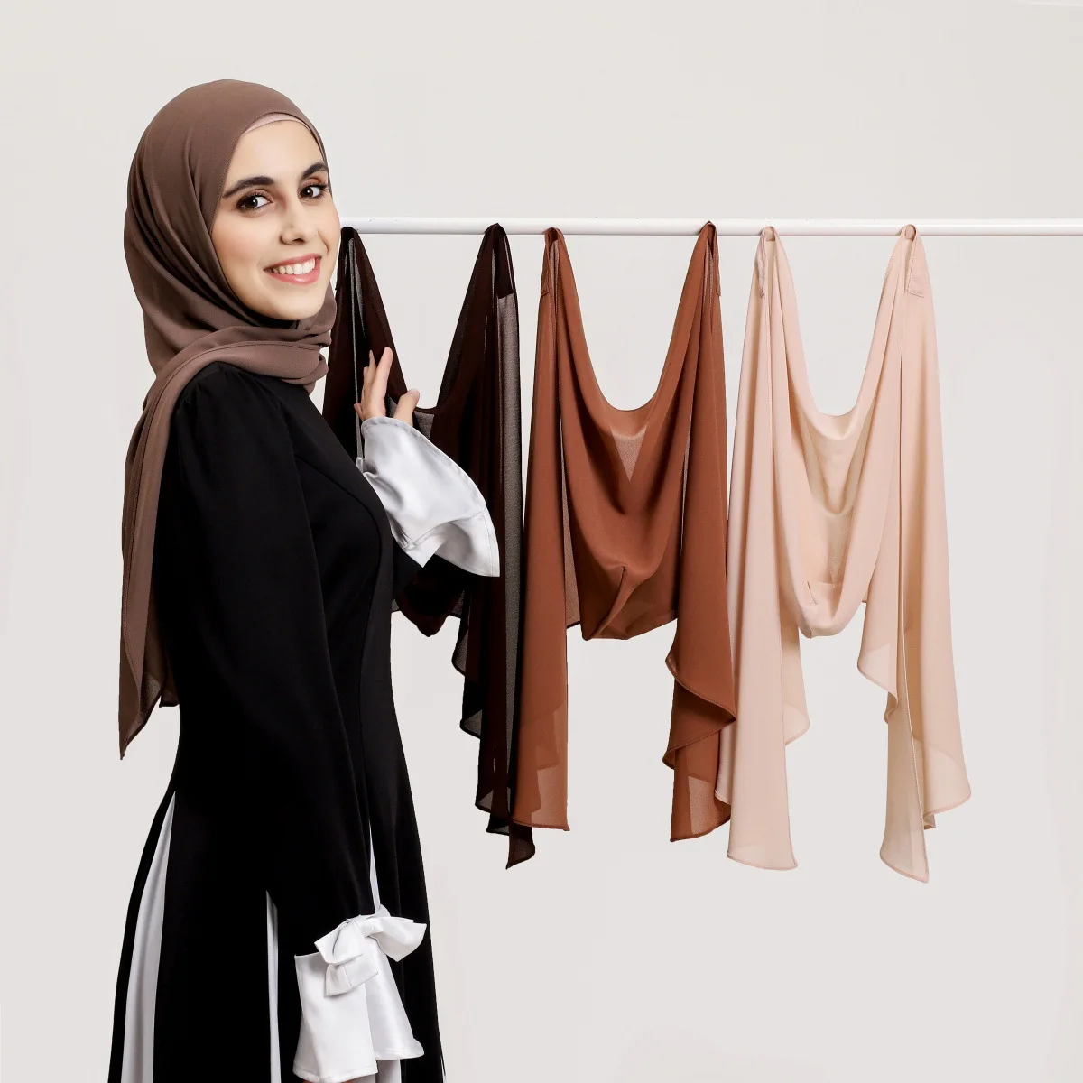 1 pcs Ramadan Instant Chiffon Hijab With Magnetic Buckle Solid Woman Muslim Hijab Scarf Islam Turban Fashion Headband Shawl