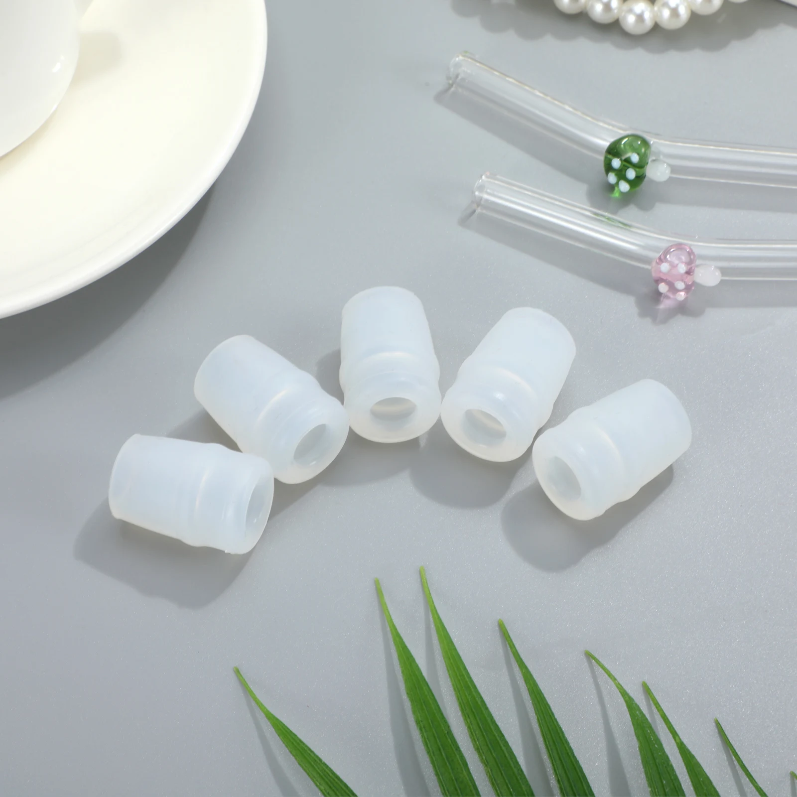 

5pcs Soft Silicone Mouthpiece Replacement For Sports Water Bottle Bite Valve Universal Fit Reusable Lightweight Ergonomic Design