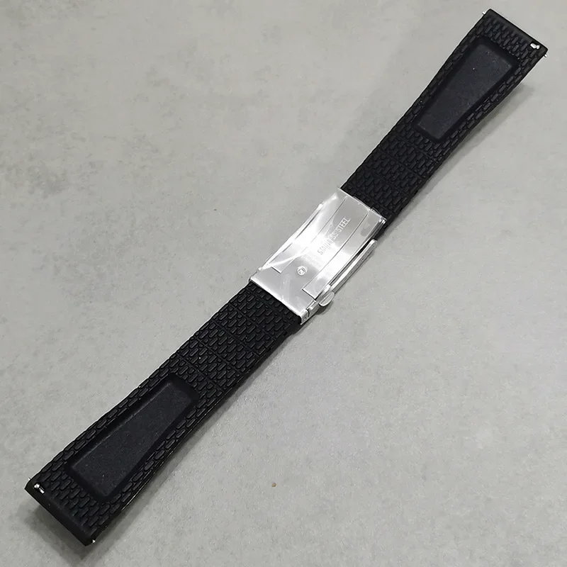 20mm 22mm 24mm Silicone Watch Strap Universal Quick Release Bracelet Rubber Black Strap Metal Folding Buckle Watch Accessories