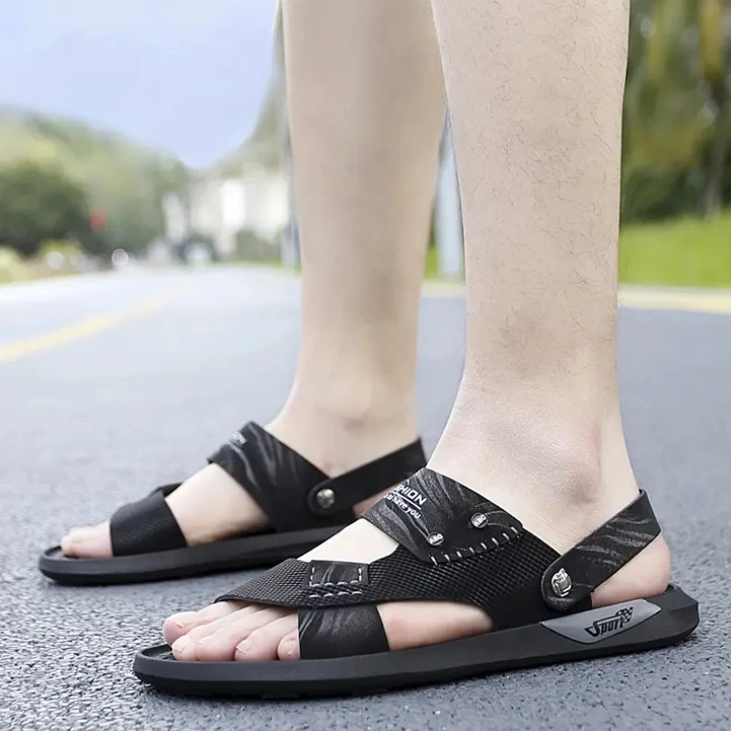 Men's Summer Sandals Round Toe Lightweight Casual Beach Shoes Open Toe Anti-slip Flat Bottom Slippers Sandalias De Verano