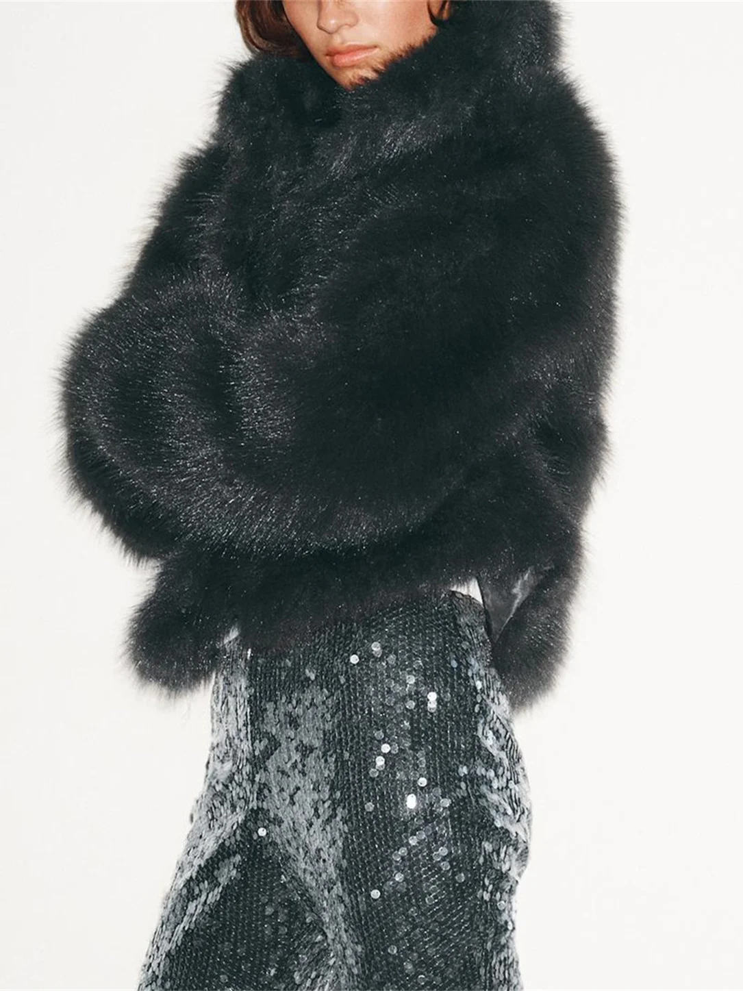 เสื้อโค้ทขนเฟอร์เทียมแฟชั่นสำหรับผู้หญิง สไตล์หรูหรา คอลเลคชั่นฤดูใบไม้ร่วงใหม่ เหมาะสำหรับวัยรุ่น ทรงเข้ารูป