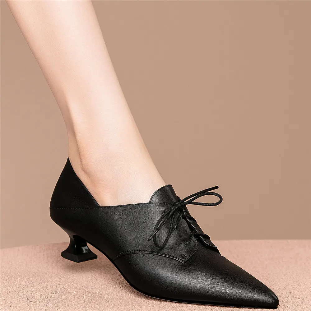 

2022 Office Shoes Women Lace Up Genuine Leather Med Heel Pumps Shoes Female Pointed Toe Wedding Party Ankle Boots Casual Shoes