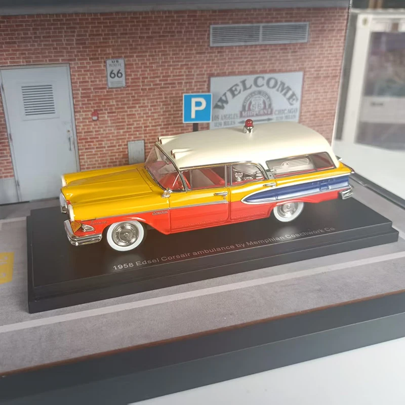 Nostalgia Modello In Resina Auto 1:43 Per 1933 Benz e 1958 Vecchio Stile Ambulanza Altamente Realistico Modello di Auto Modello Collezione Regalo