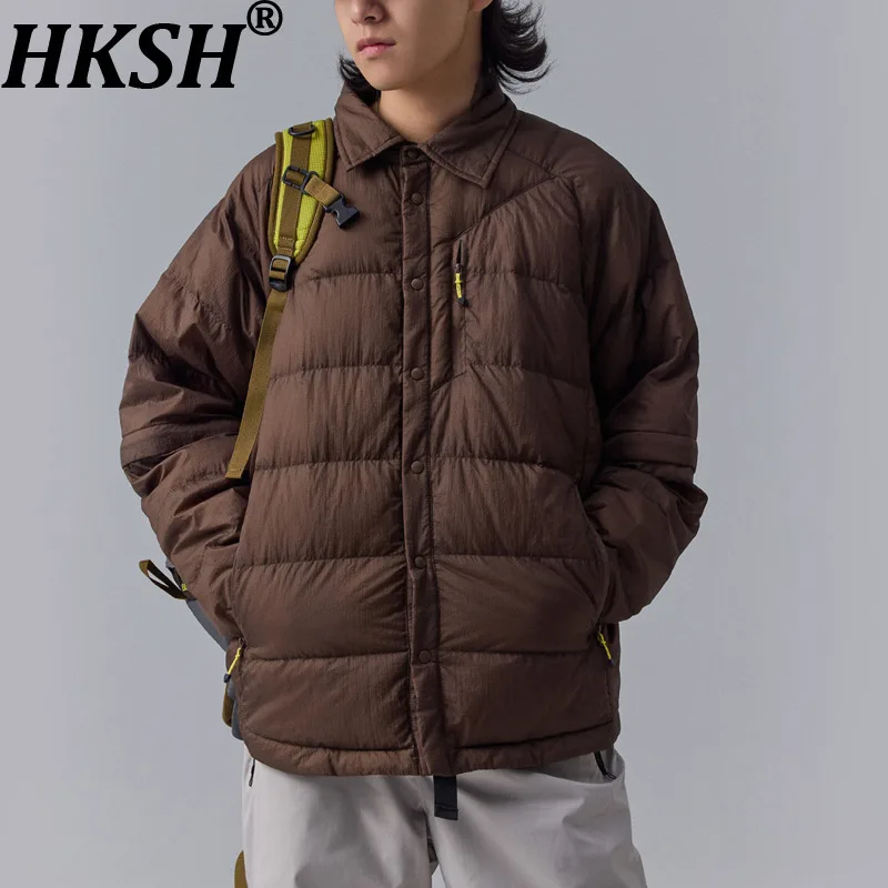 

HKSH Winter New Unisex Down Jacket Single Breasted Water-Resistant Lightweight Detachable Sleeve Outdoor Sporty Ins Coat HK11654