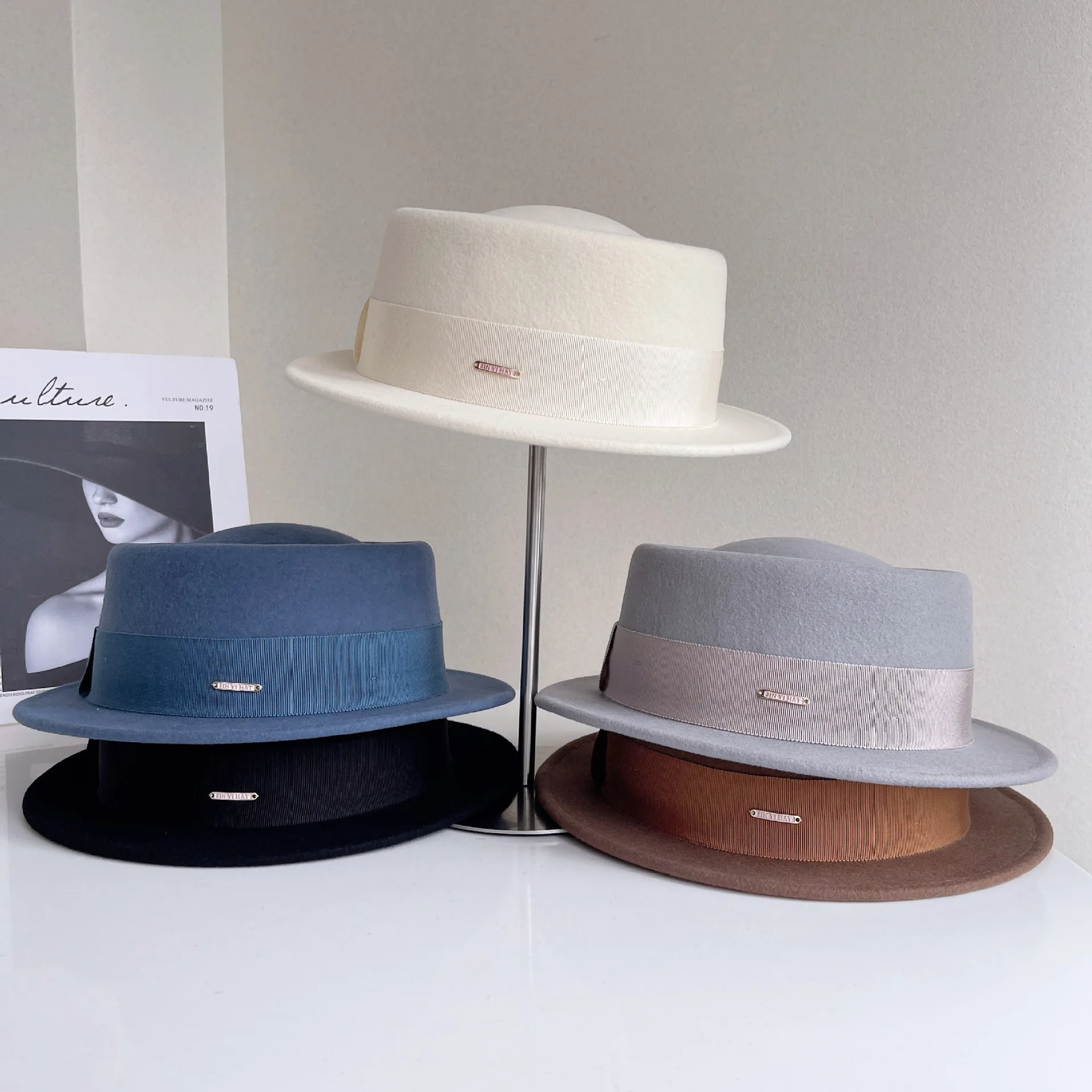 

Модная шикарная зимняя шерстяная фетровая шляпа с маленькими полями, классическая шляпа-федора, уличная мужская и женская панама, джазовая кепка