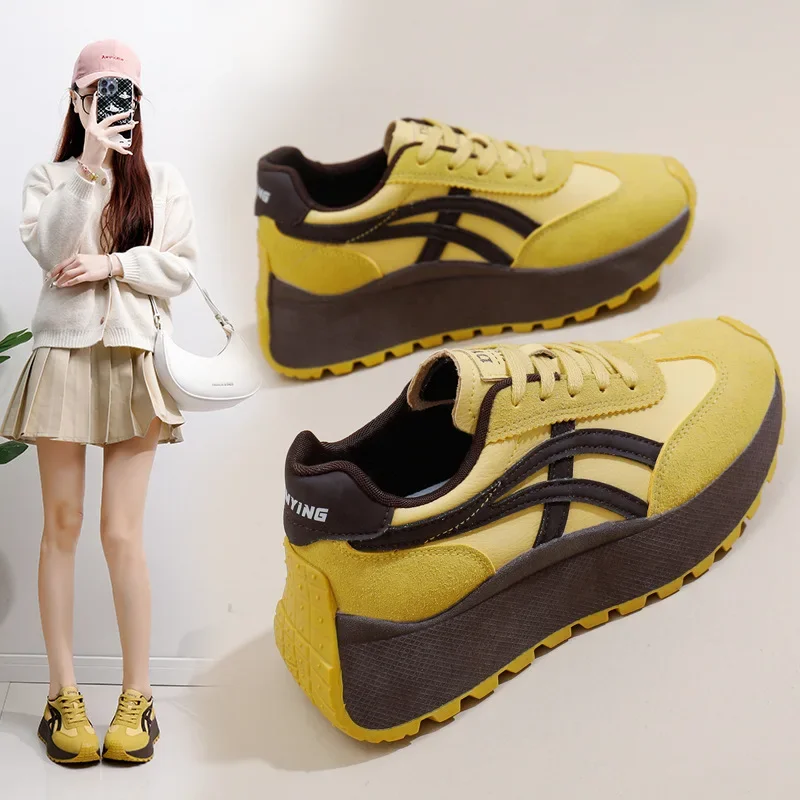 

2024 Autumn New Hot Seller Korean Version of Thick Soled Daddy Shoes Street Shot Students Running Increase Casual Shoes Sneakers