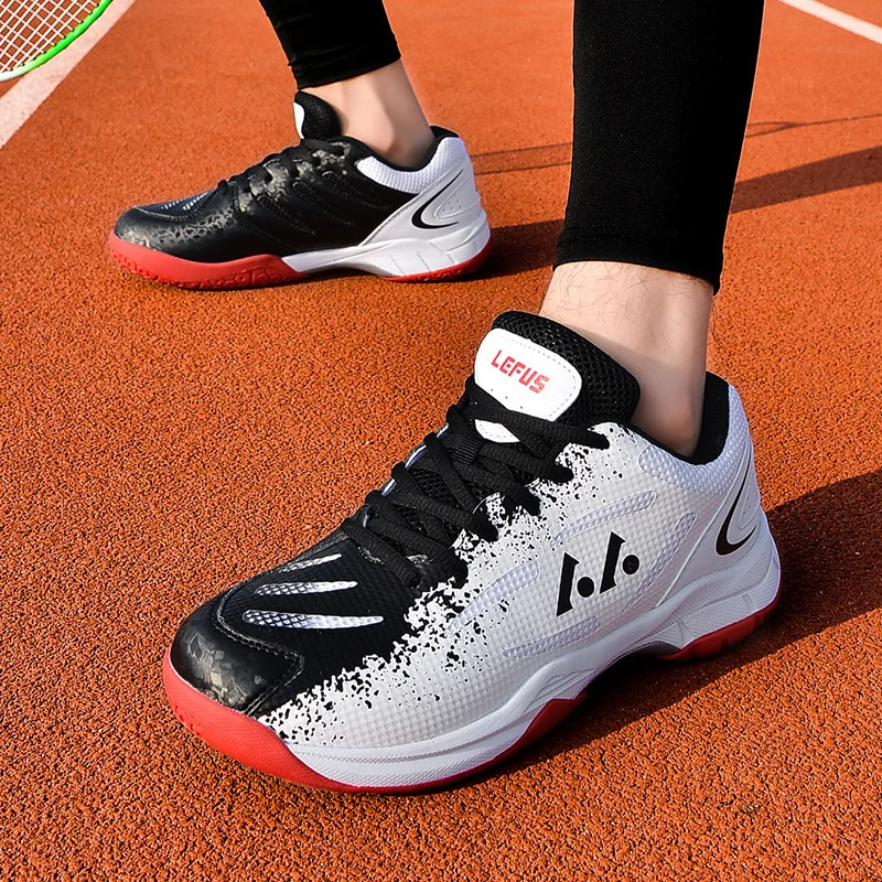 Hot Sale Men\'s Professional Tennis Shoes Breathable Badminton Shoes For Men High Quality Volleyball Shoes Woman Tennis Sneakers