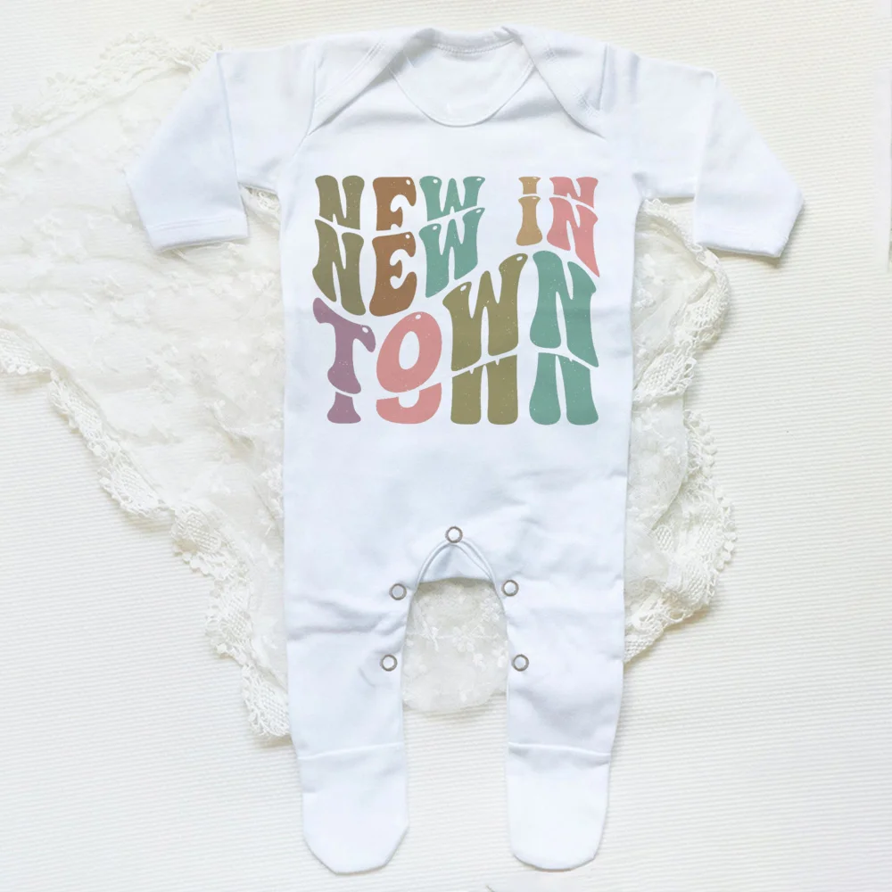 New Cowboy In Town Print Baby Sleepsuit Boy Girl Funny Clothes Babygrow Sleepsuit Baby Coming Home Outfits Newbron Shower Gift