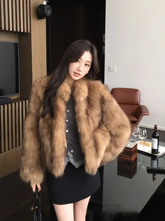 

Зимняя пушистая женская куртка Sydney Sunset 2025 года, теплая модная верхняя одежда Stand Edition для поездок на работу, полиэфирное волокно