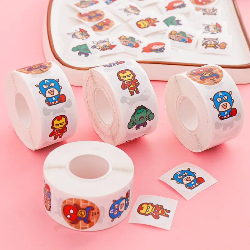 500PCS Multiple Styles Avengers Roll Sticker MV Decorative Seal Sticker Circular Alliance Hulk Steel Iron Man Sticker Kids Toys