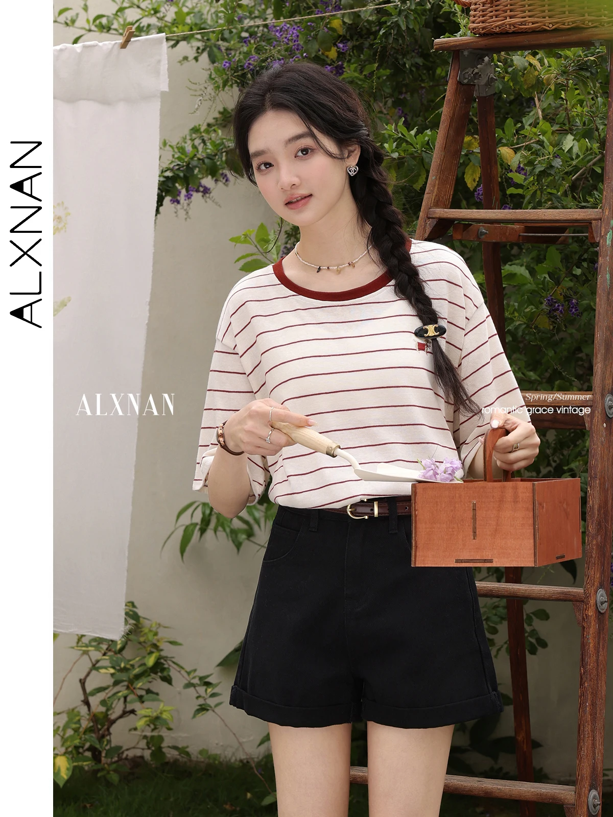 

ALXNAN Women's T-shirt Red Striped Round Neck T-shirt Summer Loose-fit Elegant Office Commute Short Sleeve Tees Ladies L53768