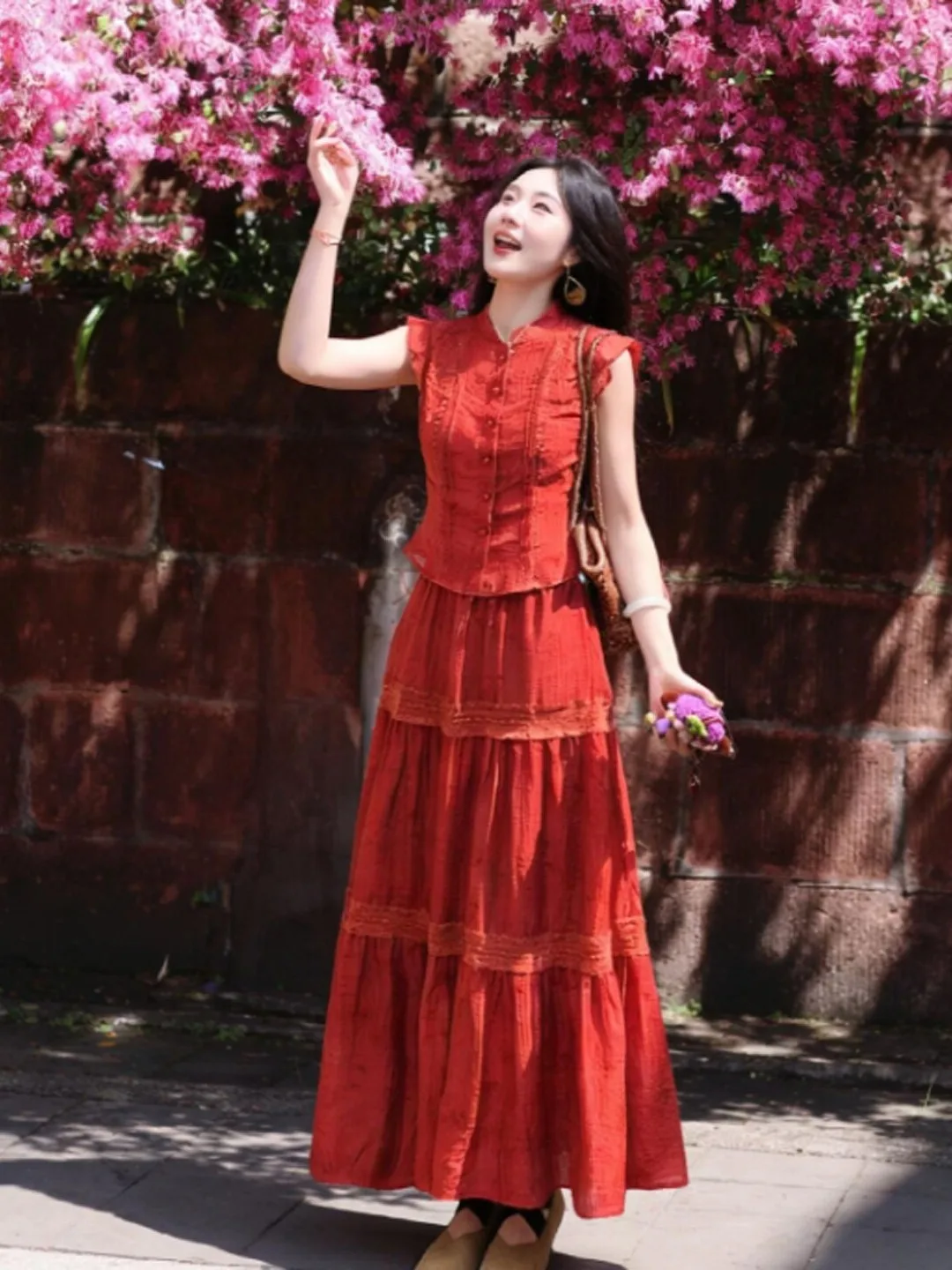 

Unique Vintage Red Top And Skirt Set Women's Fashion Summer 2026 New Arrival Comfortable Slim Fit Midi Dress Elegant Style