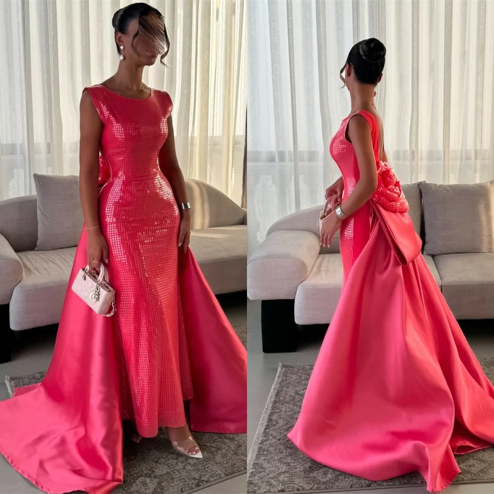 Customized Exquisite pink Satin Evening Dress Temperament Crew Neck Short Sleeves Homecoming Dress Sexy Backless Cocktail Dress