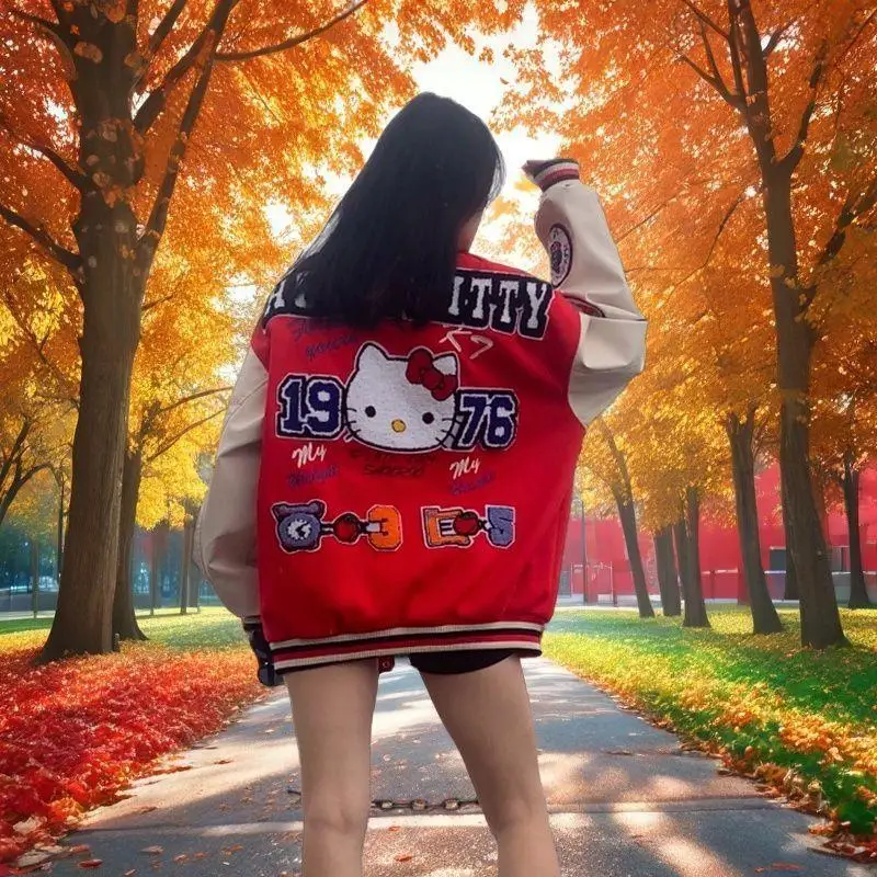 Sanrio New Style Baseball Uniform Hello Kittys Amerikanische Jacke Frühlings- und Herbststil Lose Mode Cartoon Jacke Paar Stil
