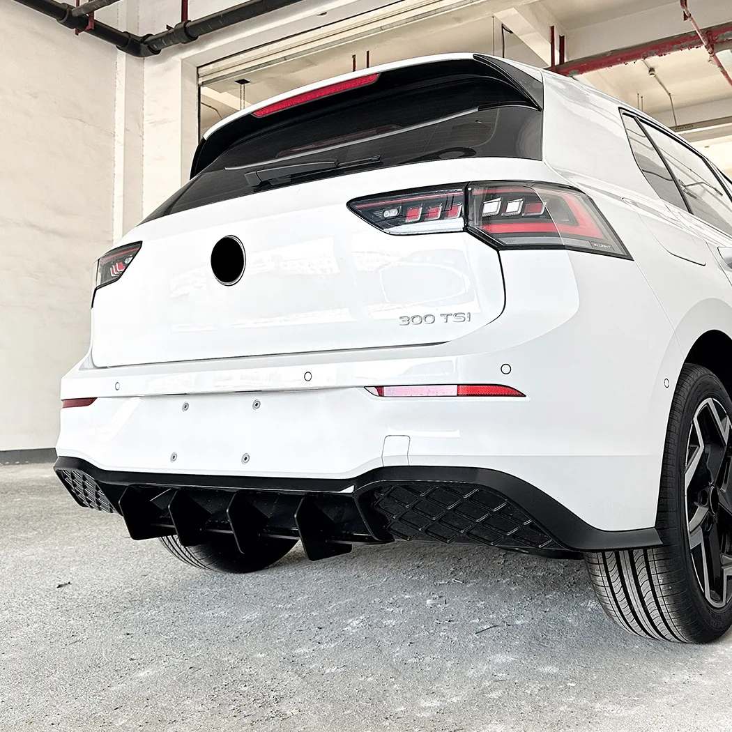 Rear Lip Blade Spoiler For Volkswagen Golf MK8.5 Mk8 Facelift R-Line 2024-2025 ABS Car Rear Bumper Lip Diffuser Spoiler Splitter view 5