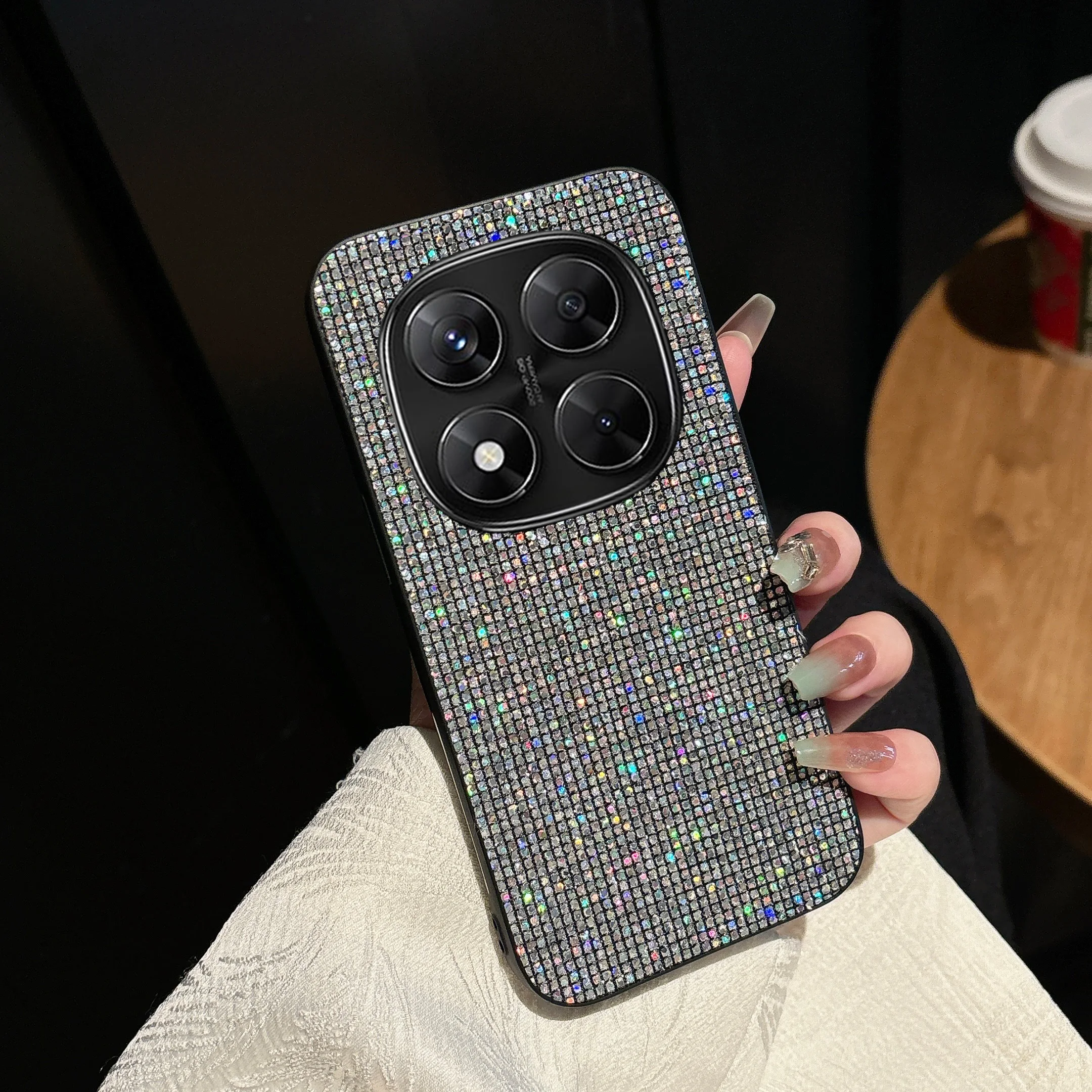 Luxuriöse Glänzende Schwarz-Weiß Karierte Modische Handyhülle für Xiaomi Redmi Note 14 15 4G 5G Pro + Stoßfeste Glitzer-Schutzhülle – Detail 2