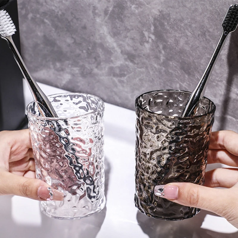 Transparent Bathroom Tumbler With Handle And Toothbrush Holder_voghion.com