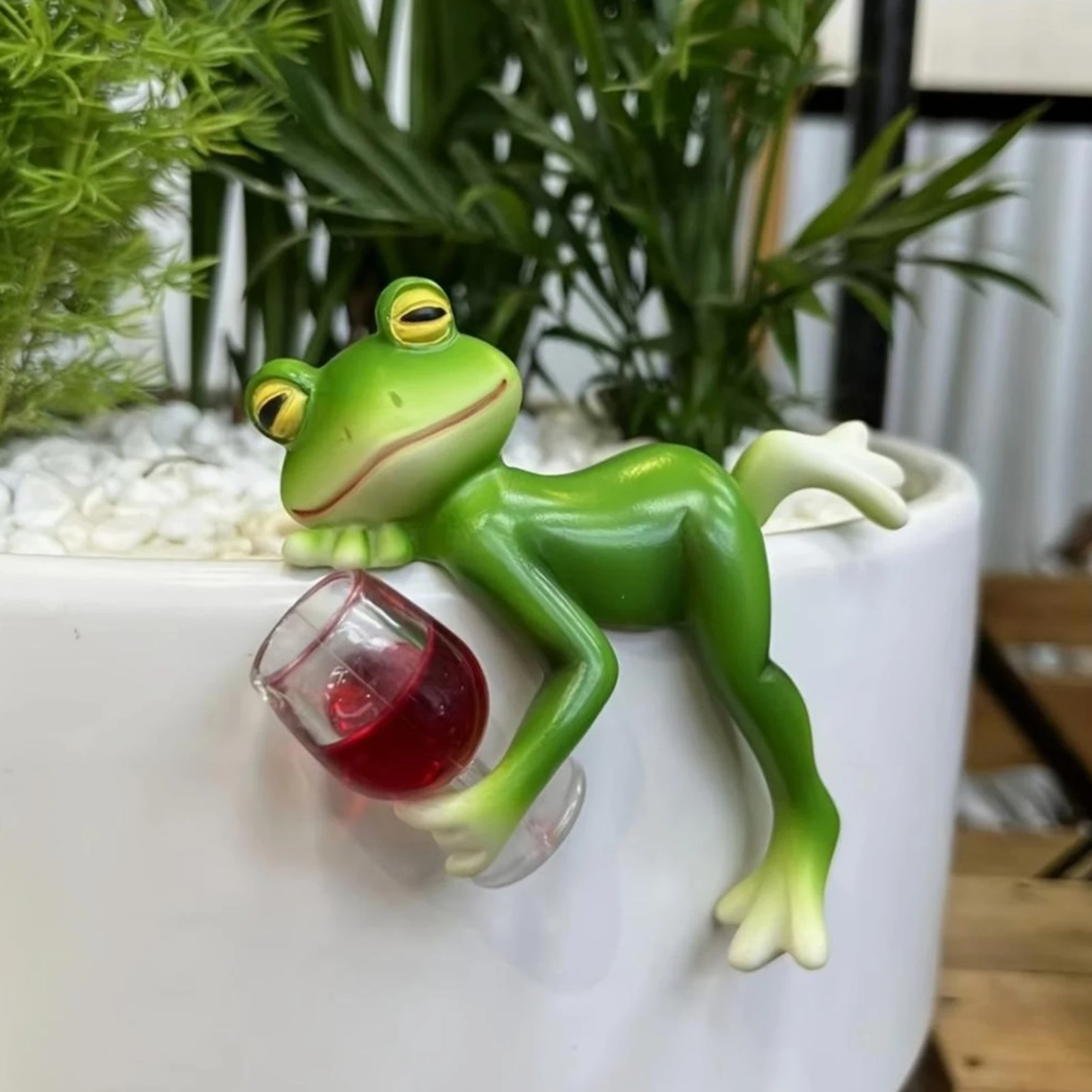 Drinken Kikker Beeldje Dierlijke Vorm Pop Opknoping op Mok Cup Velg Hanger Ornament desktop woondecoratie