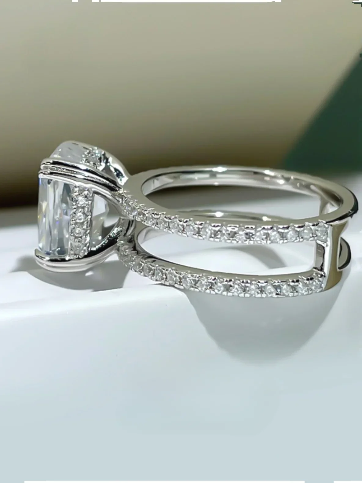New European and American Wide Diamond Ring 925 Silver High Carbon Diamond Ring Vintage Engagement Jewelry