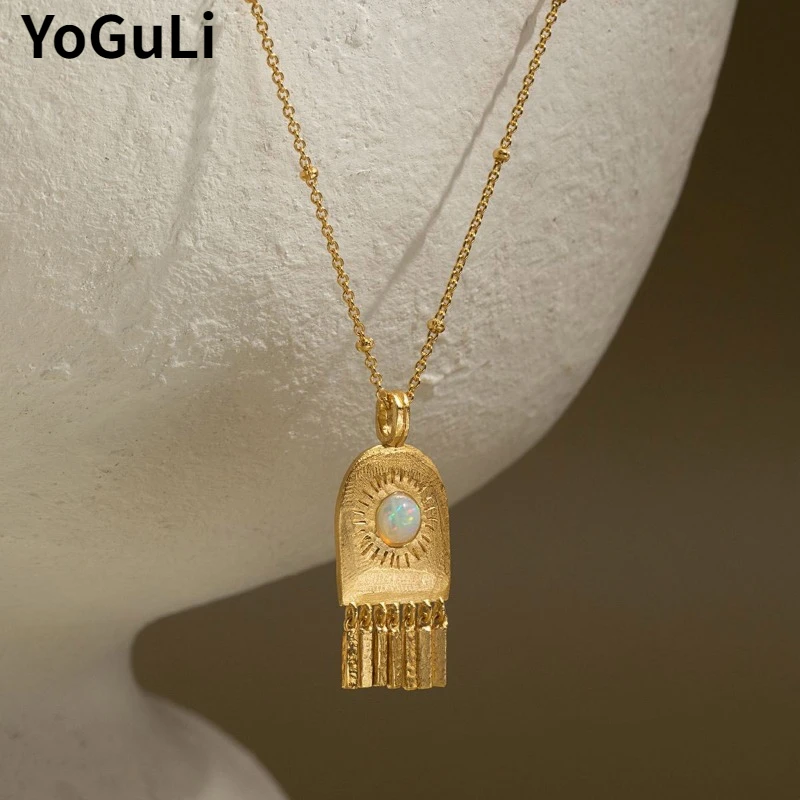 

Fashion Jewelry Pretty Temperament Chain Metal Pendant Necklace For Women Female Gifts Delicate Design Accessories Hot Sale