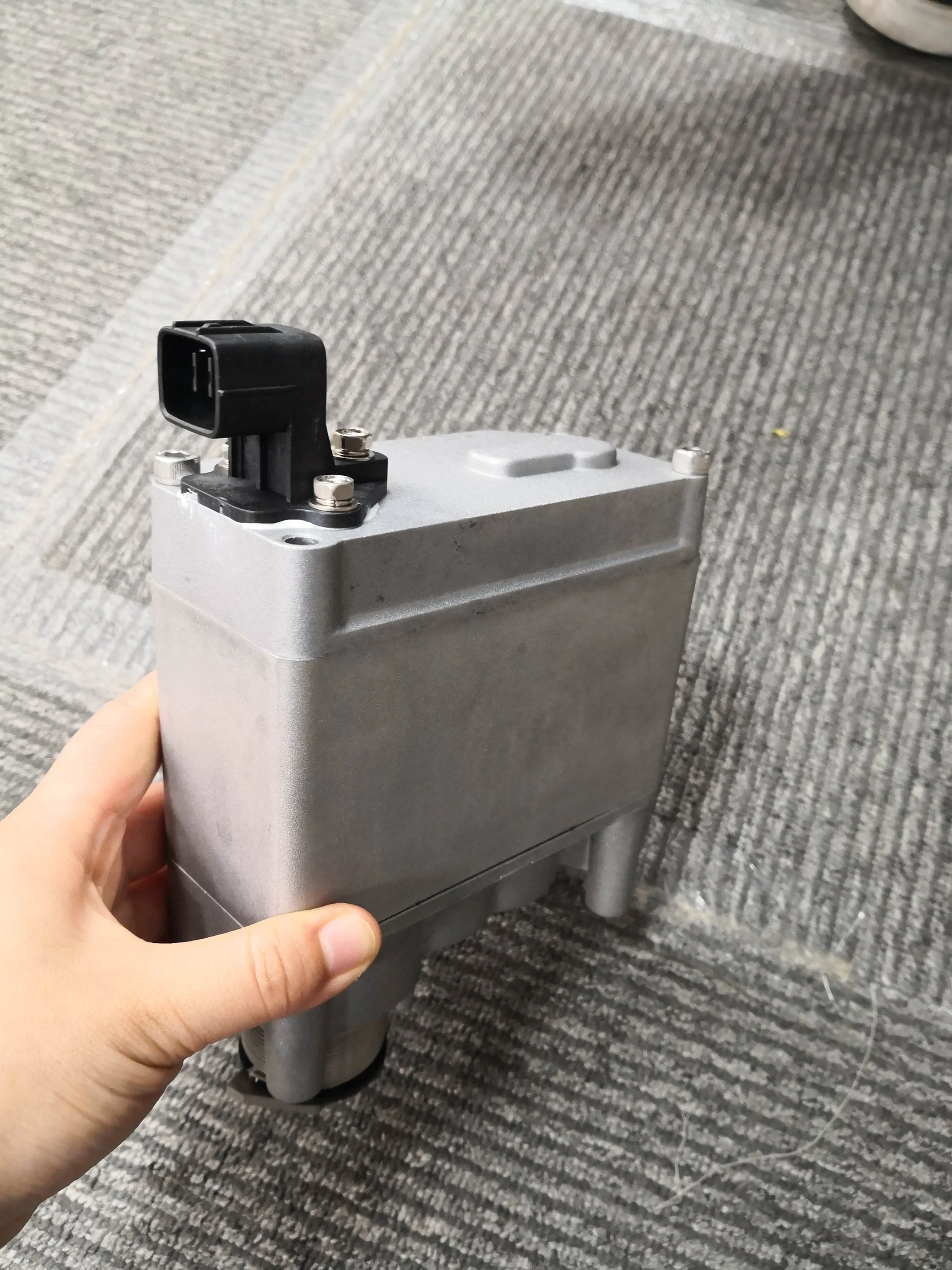 GT4082KLNV الجديد للمشغل الكهربائي التوربيني لهينو J08E 7.7L 754998 -0042 812905 -0005 820614 -0005 12 فولت