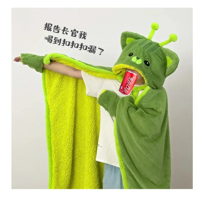 Adult Kids Creative Cartoon Alien Cat Cape Cloak Office Home Wear Thickened Shawl for Outdoor Use Girls Lovely Plush Soft Cloak 2