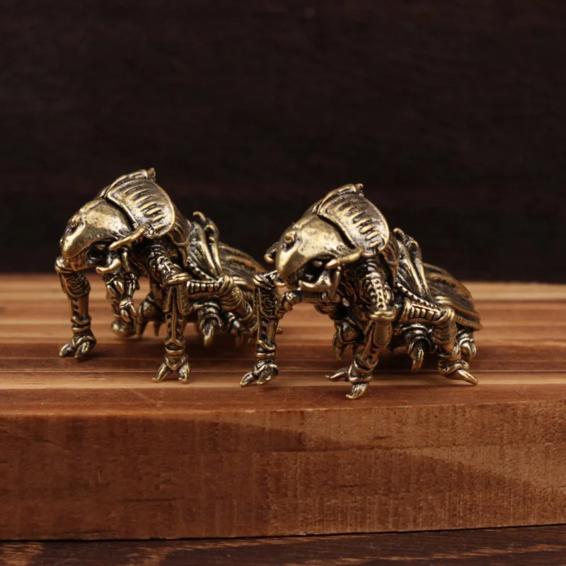 1/2Pcs domineering bug brass ornament creative bug antique play tea pet car pet crafts