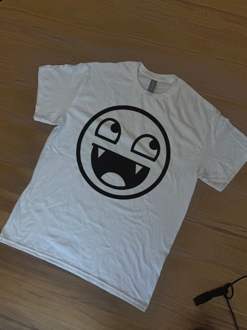 Funny Cartoon Smiley Face Printed T-Shirt Y2k Streetwear Gothic Alternative Unisex Short-sleeved Retro Fashion Tops Clothing