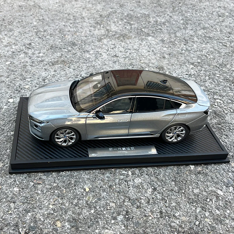 1:18 origineel schaalmodel, Ford ALL New Mondeo 2022, gegoten model voor verzameling en weergave