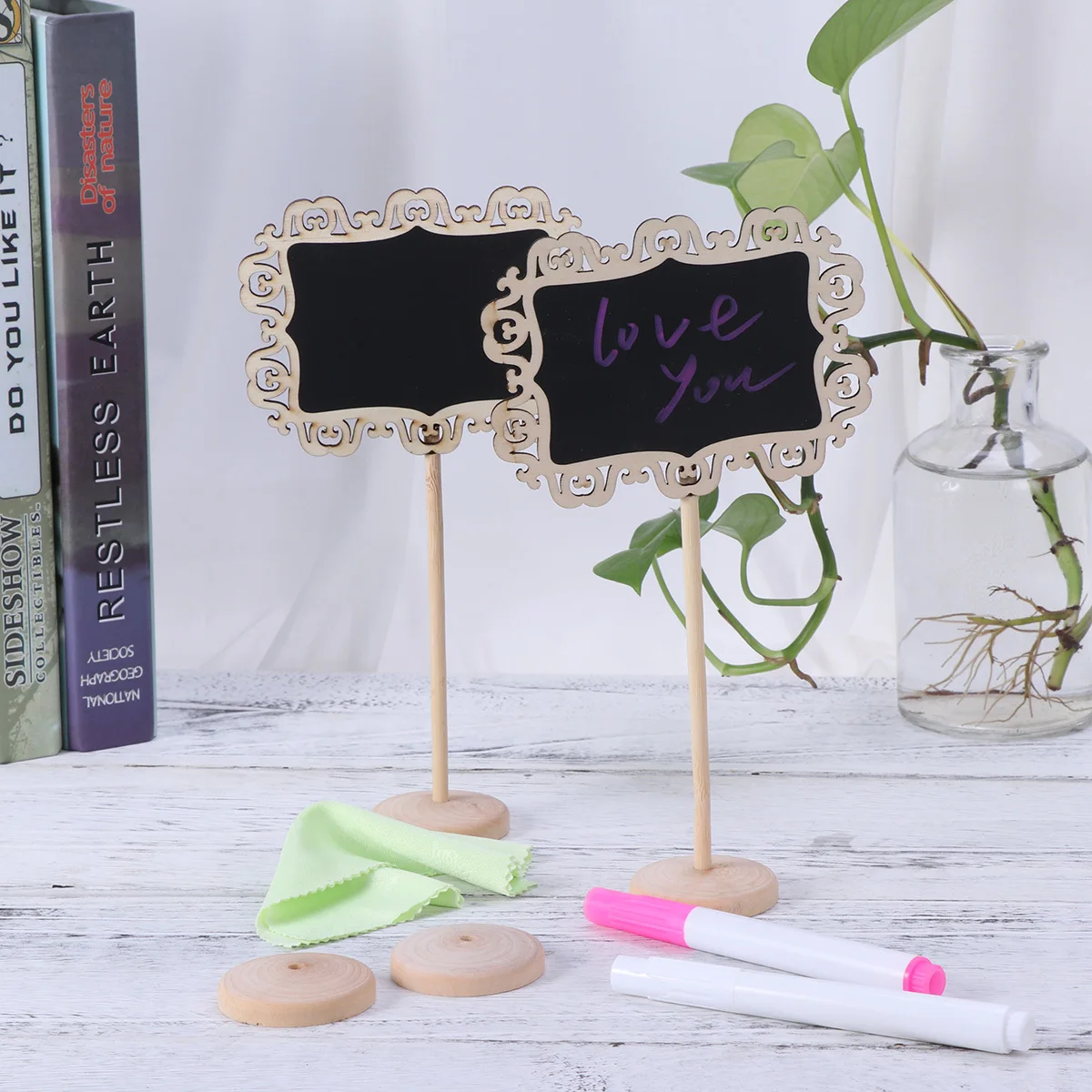 

8Pcs Mini Wooden Chalkboards Hollow Lace Thick Removable Stand Table Decoration Wedding Party Birthday