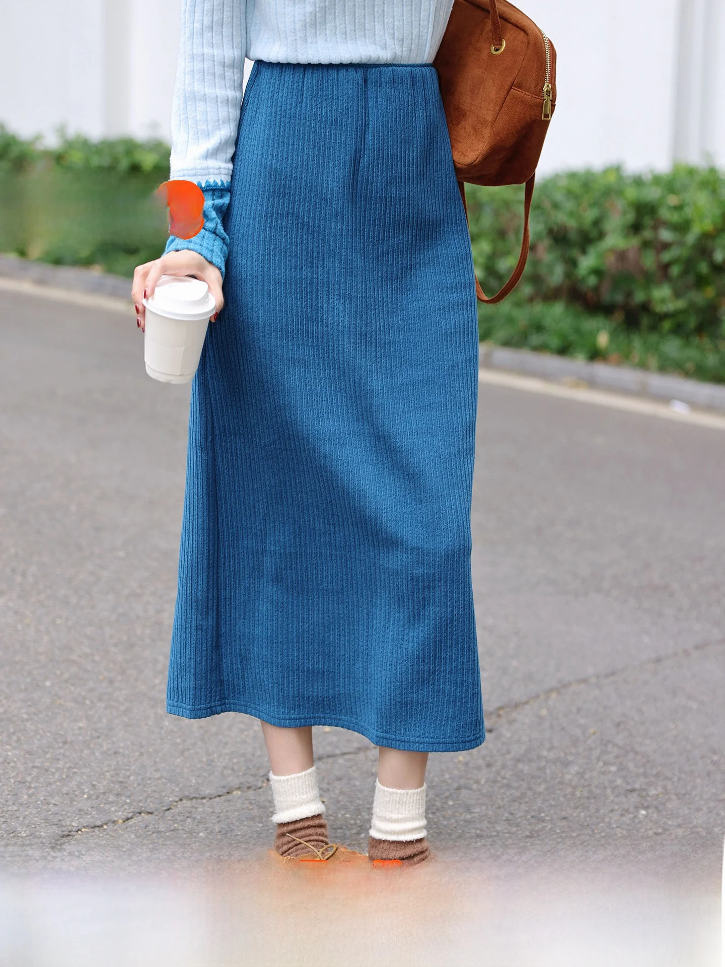 

Синяя вязаная юбка макси с высокой талией, женская модная новинка 2025 года, с разрезом сзади, облегающая, в стиле ретро, для повседневной носки, из полиэстера