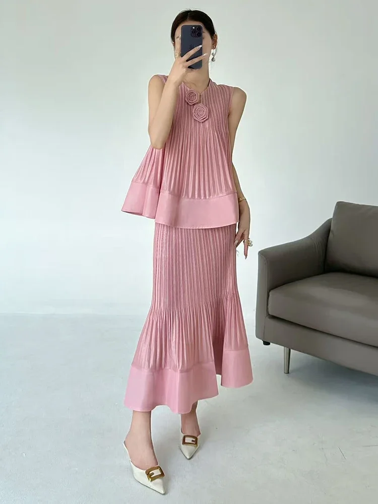 Miyake 2025 verão sem mangas com decote em v camiseta e cintura elástica saia bustier cor sólida verão plissado conjunto de duas peças feminino