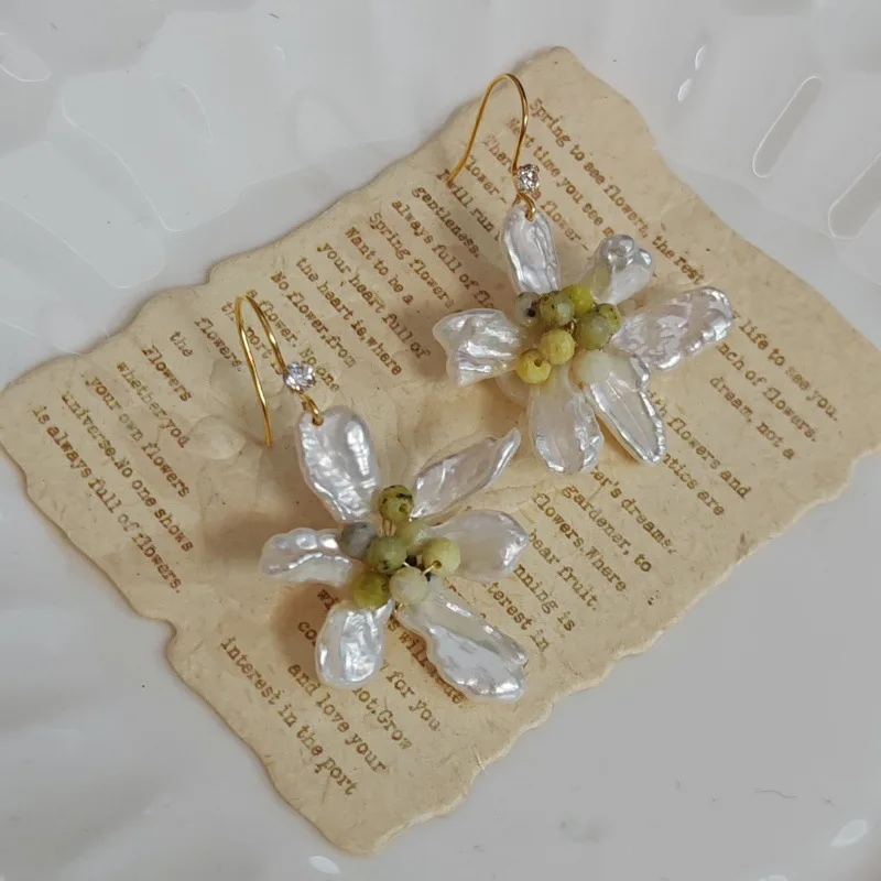 Natural Baroque Pearls, Handmade Knoted Flowers, Daisies, Irregular Small Fresh Earrings, Ear Hooks Bohemia Jewelry for Women