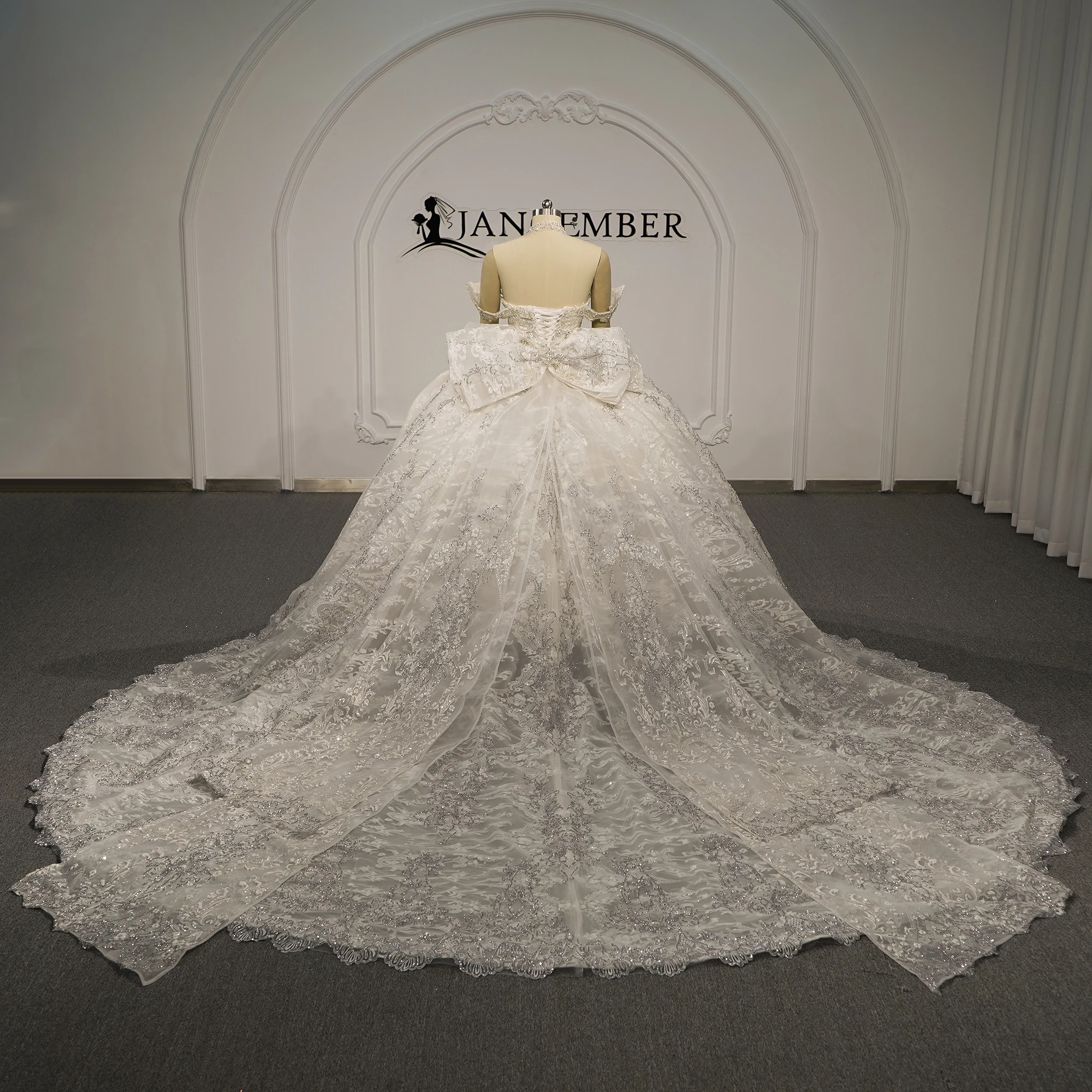Ball Gown Elegant Wedding Dresses Customized Boat Neck Vestido De Novia Lace Custom Made Bridal Gown vestidos de novia boda