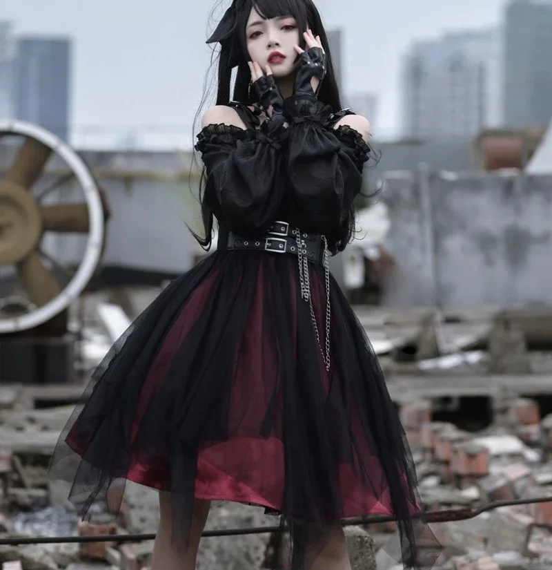 2026 جديد القوطي المرأة مائل الرقبة عالية الخصر فساتين حفلات الأميرات الظلام الشرير الشارع الشهير خمر القوطية شبكة سوداء لوليتا فستان