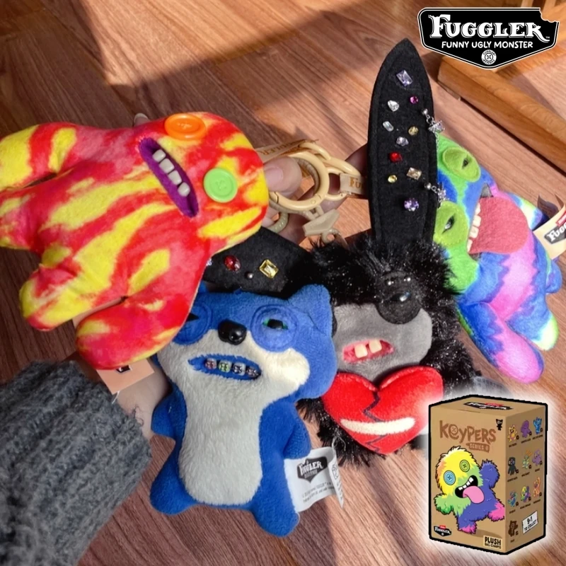 

Hot Genuine Fuggler Ugly Teeth Monster Keyper Series 6 Plush Bag Charms Trendy Keychain Hanging Doll Cute Desktop Decor Toy Gift