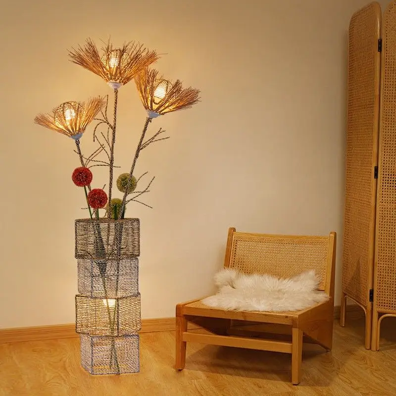 

Japanese-style floor-to-ceiling lighting ornaments, living room vine art about creative homestay atmosphere decoration