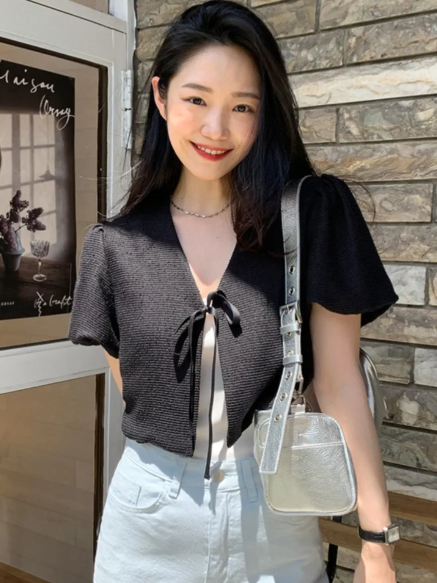 

Стильный летний укороченный жилет с V-образным вырезом и узлом на талии, женское пальто для повседневной носки, средней мягкости, из другой ткани