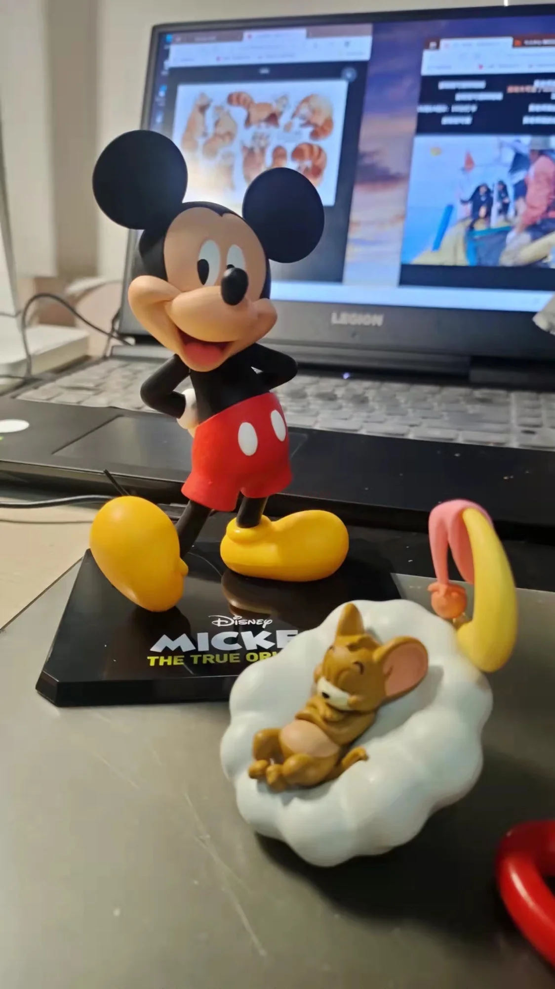 Disney-Statue de Minnie Mouse Anime pour enfants, FigAuckland, poupées mignonnes, figurines d'action, modèle d'ornement, jouets pour filles, cadeau de Noël